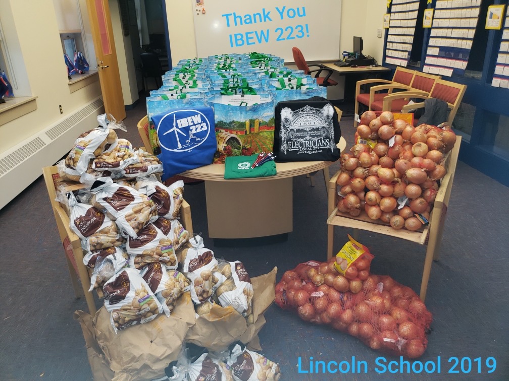 Thanksgiving Food Drive Lincoln School 2019